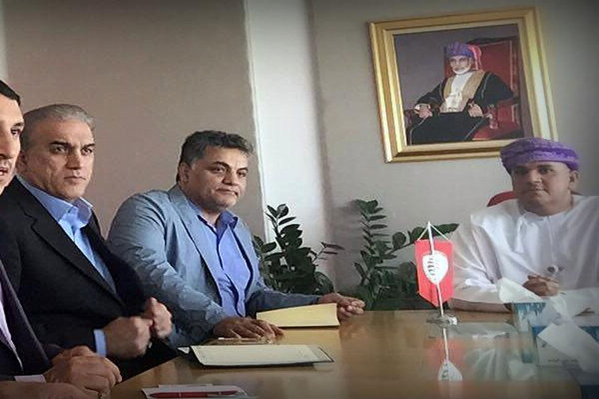 جلسه مشترک نمایندگان فوتبال ایران در عمان برگزار شد