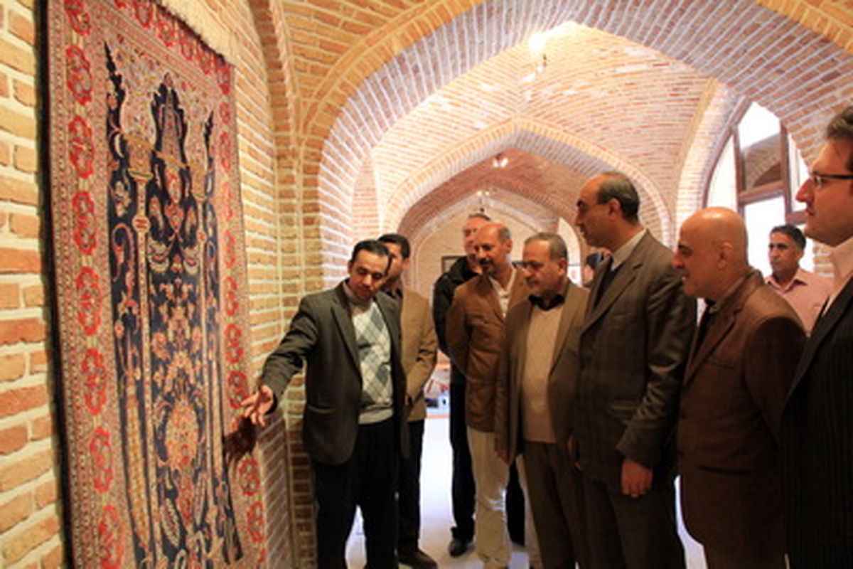 برگزاری نمایشگاه فرش های دستبافت قدیمی در قزوین