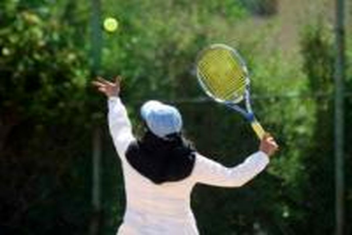 ورزش تنیس بانوان ایلام برای شناخت استعدادها به حمایت مسئولان نیاز دارد