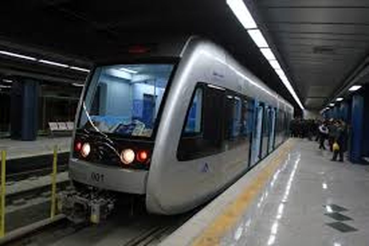 فردا خط ۱و۴ مترو تهران رایگان است