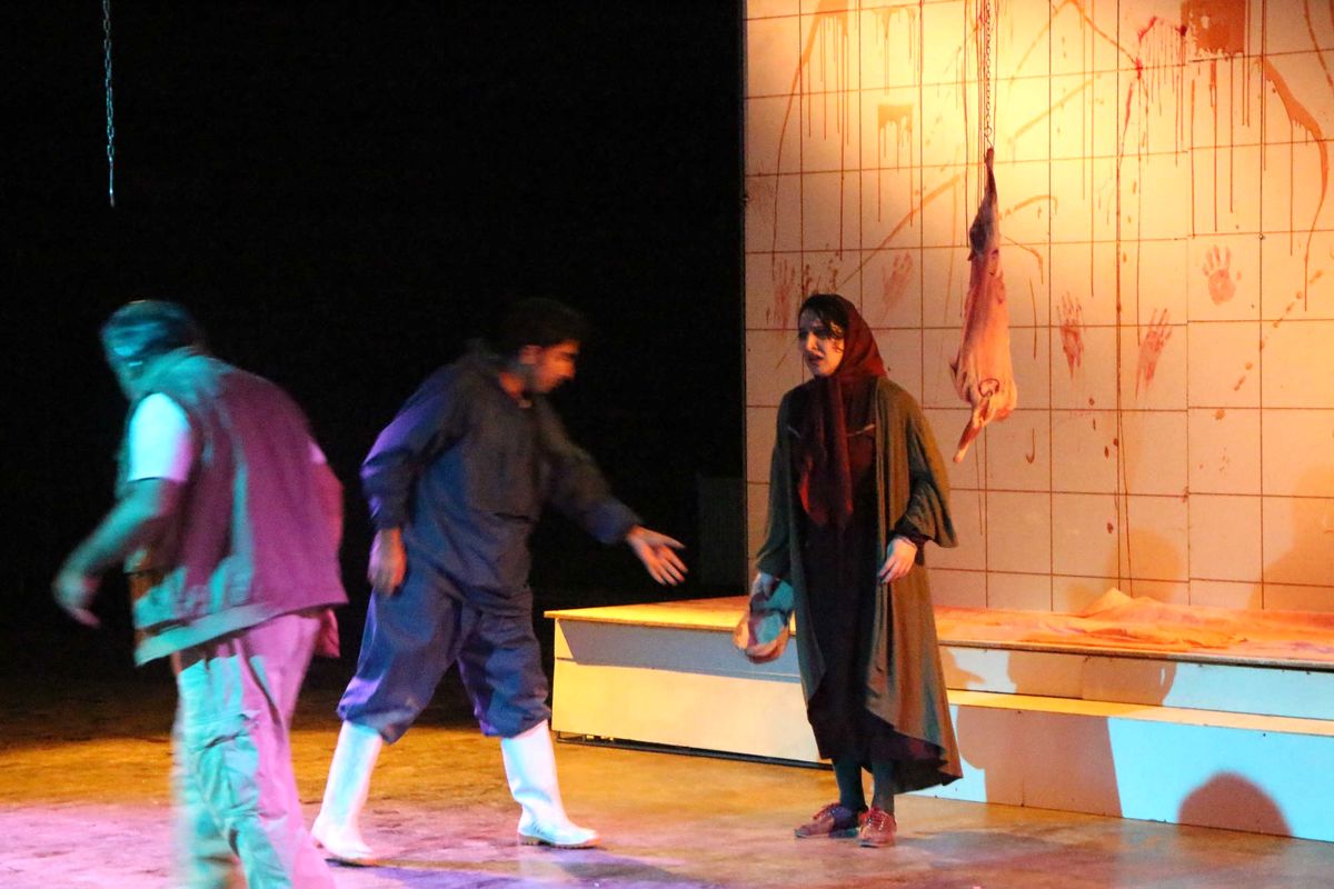 اجرای نمایش  مولار در تالار شمس بجنورد
