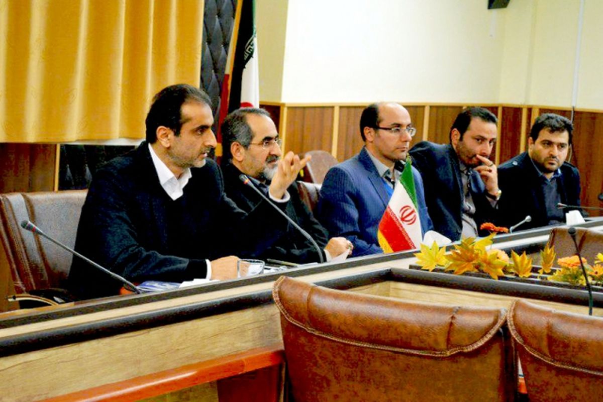جلسه تبیین حقوق شهروندی در شهرستان لاهیجان