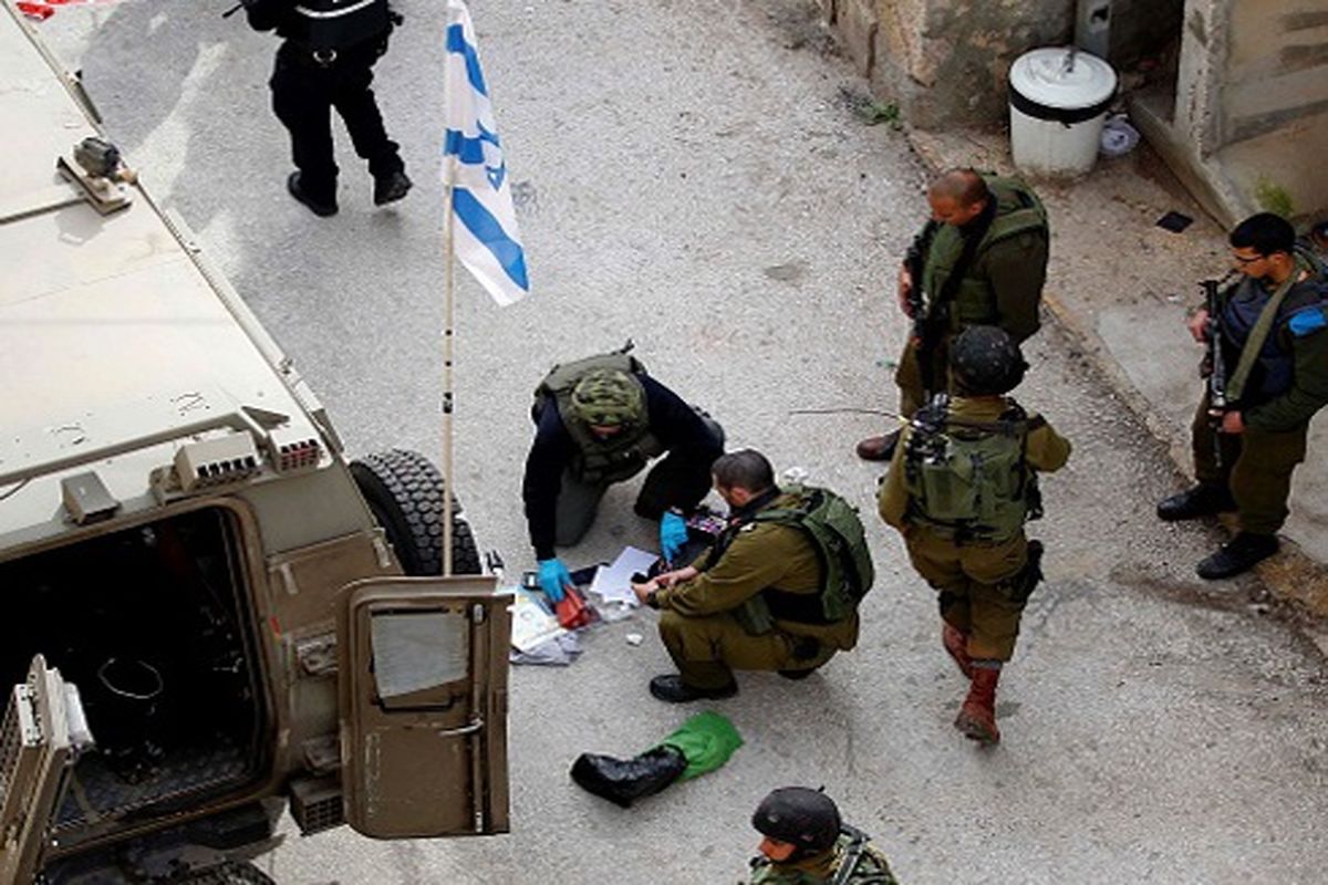 یک زن فلسطینی سه پلیس صهیونیست را زیر گرفت