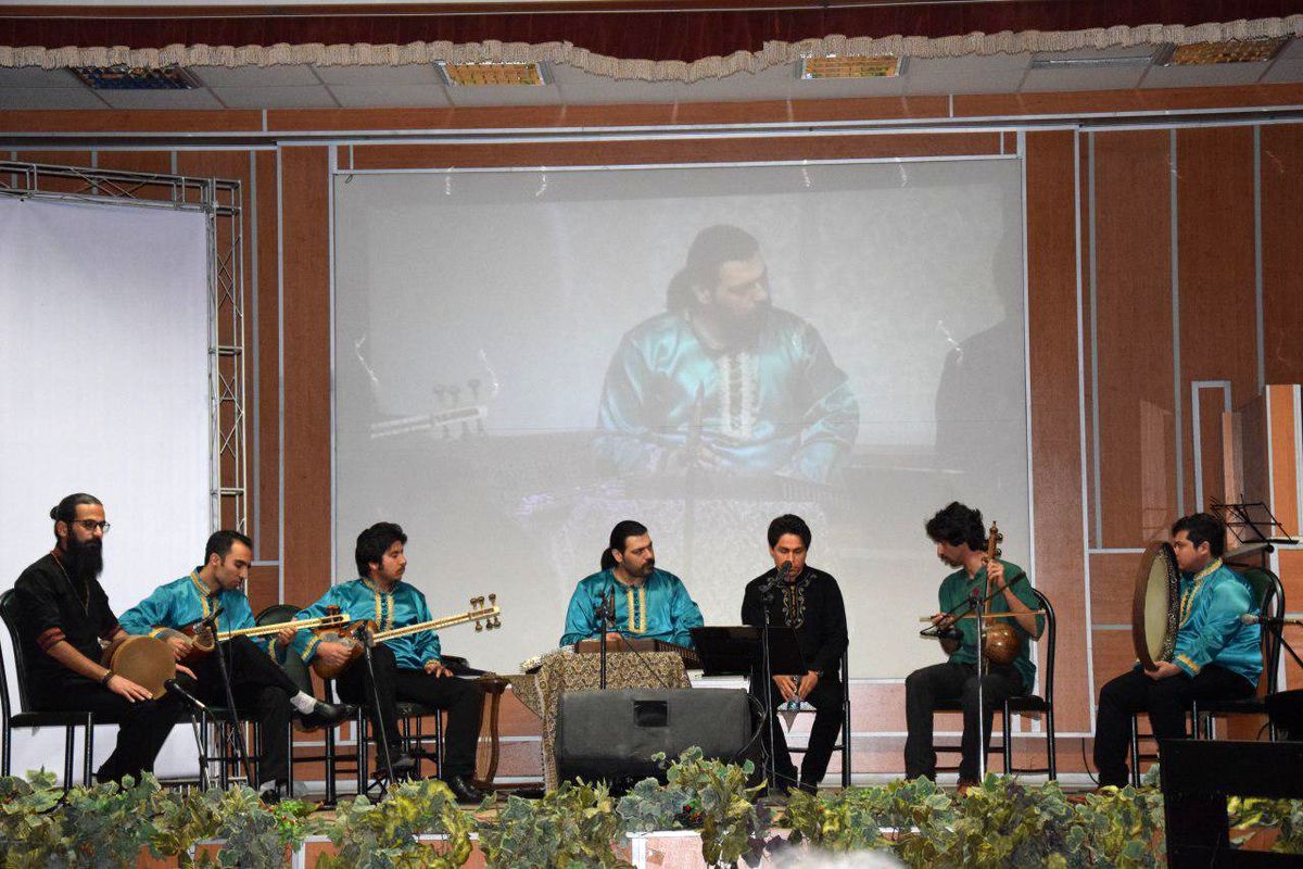 اختتامیه سومین جشنواره فجر موسیقی در شهرستان قرچک