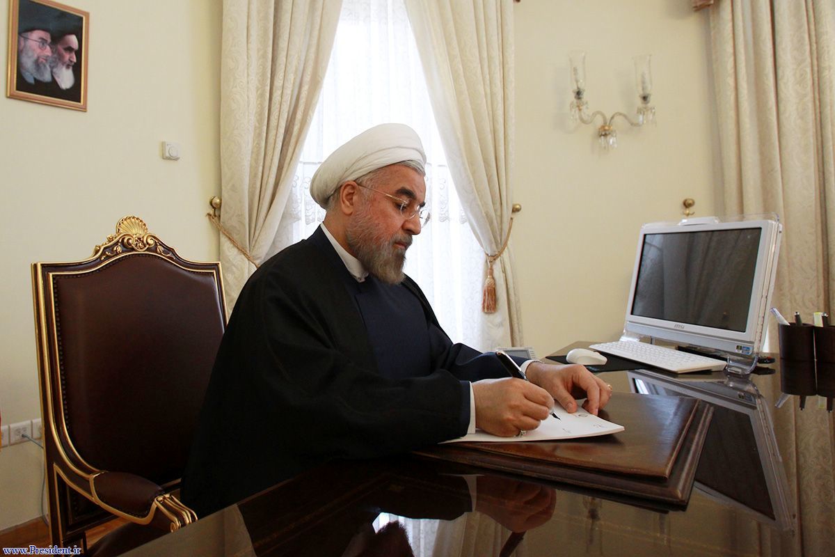 دکتر روحانی درگذشت مادر شهیدان بیگی را تسلیت گفت