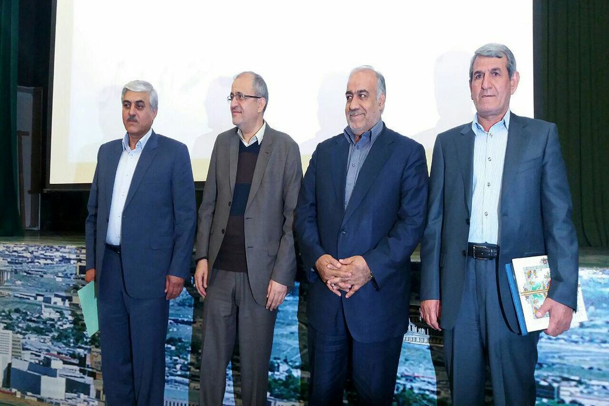«رضا میرزایی» به‌عنوان مدیرعامل جدید آب منطقه‌ای لرستان معرفی شد
