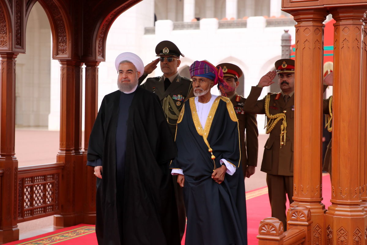 استقبال رسمی سلطان قابوس پادشاه عمان از دکتر روحانی