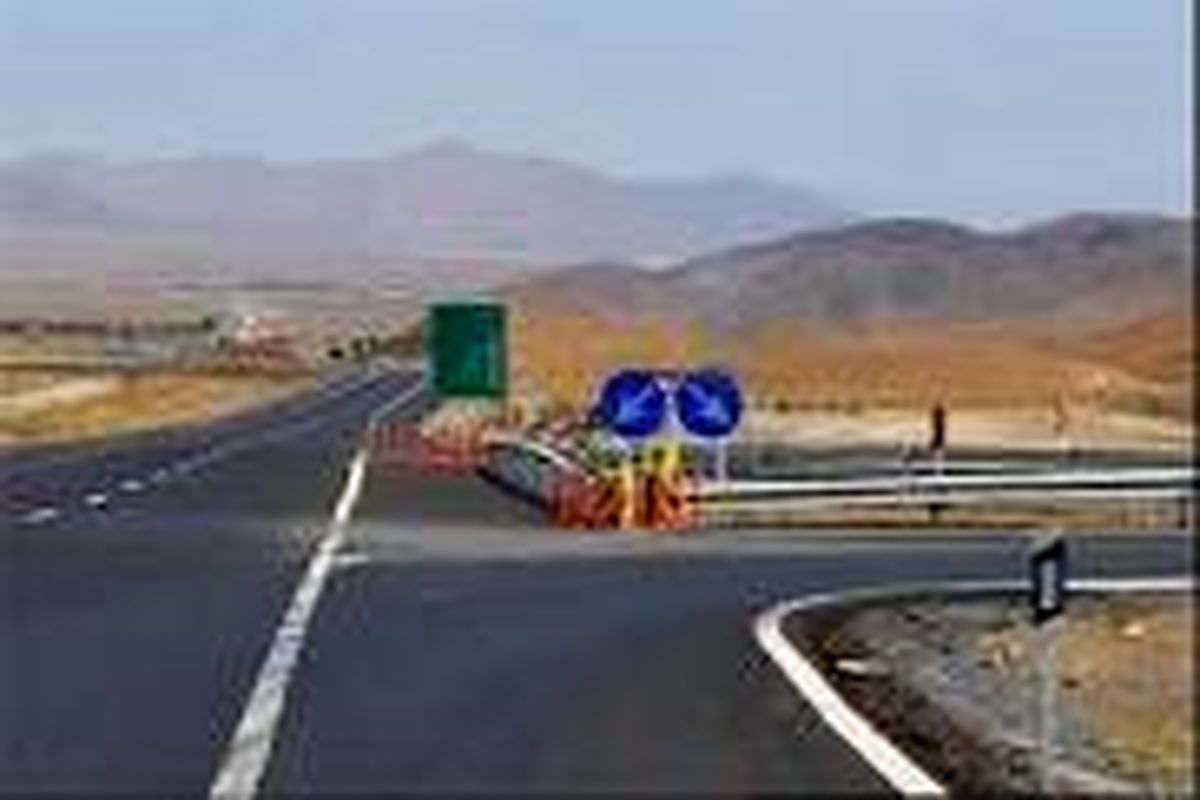 آماده سازی جاده‌های استان برای سفرهای نوروزی