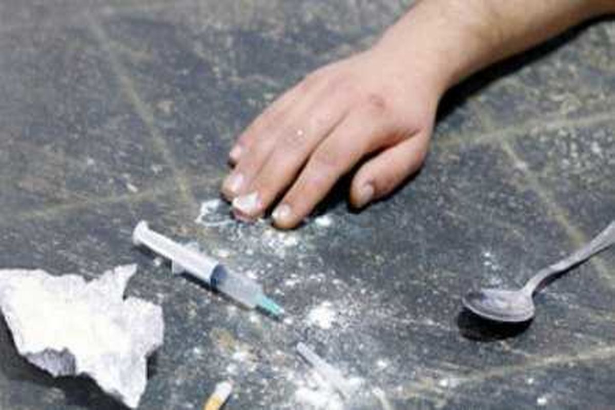اعتیاد به مواد مخدر صنعتی عامل بروز بسیاری از جرائم است