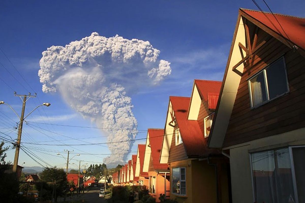 فوران آتشفشان در شیلی/ ببینید