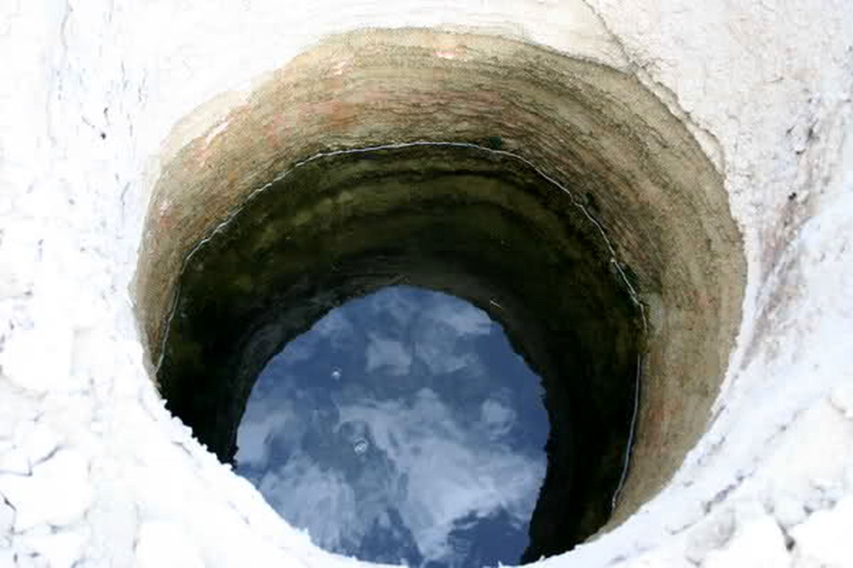 تامین پایدار آب شرب روستای دزک نیازمند وارد مدار شدن چاه جدید است