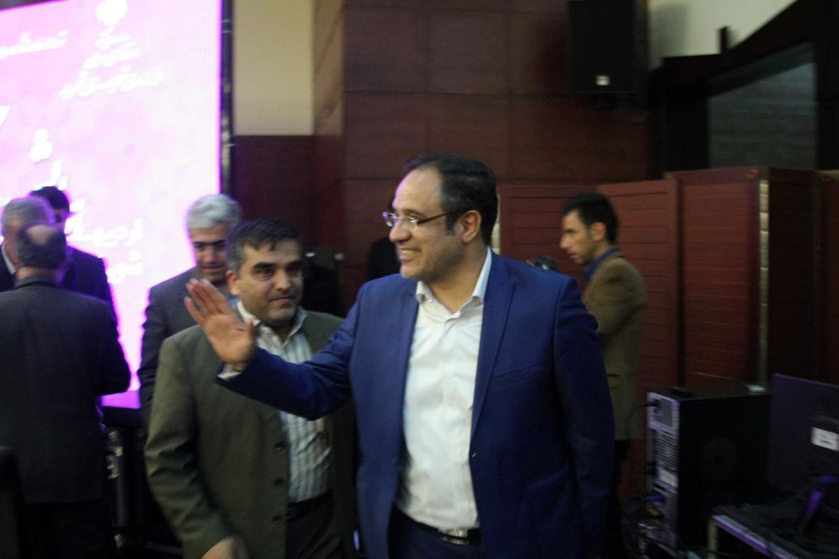 اعضای شورای شهر امانتدار رأی‌ اعتماد، محیط زندگی‌ و فرهنگ‌ مردم‌ هستند .