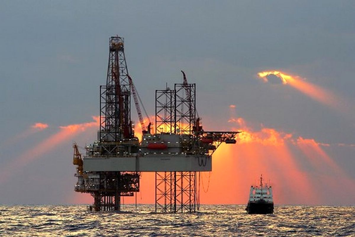 صادرات نفت خام ایران ۵۰ درصد افزایش یافت