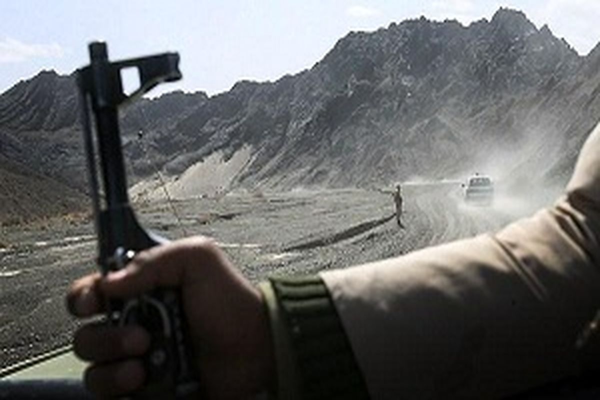 درگیری شبانه پلیس و کشف ۷۳۳ کیلو تریاک در 