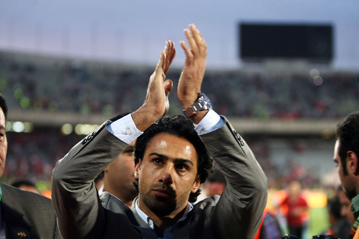 فقط دستیار کسی در حد کی‌روش می‌شوم!