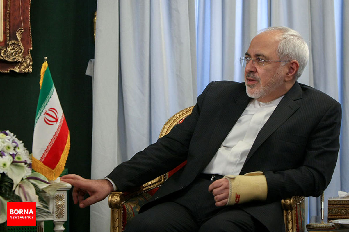 قدرت امنیتی و سیاسی ما، ملت بزرگ ایران هستند/ منتظر مردم لهستان در ایران هستیم