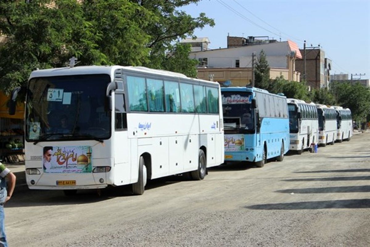 ۱۹۰ دستگاه اتوبوس  زائران مرقد امام(ره) را از لرستان جابه جا می کنند
