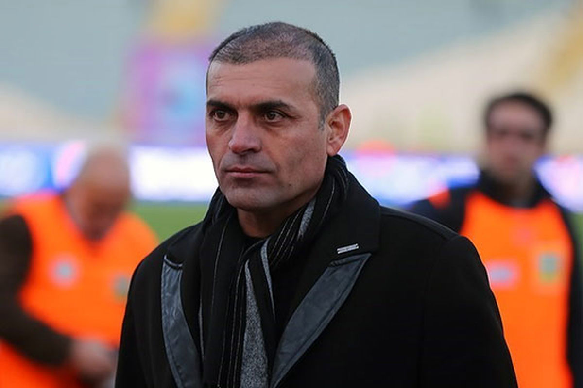 سپاهان را به جایگاه واقعی اش باز می گردانم