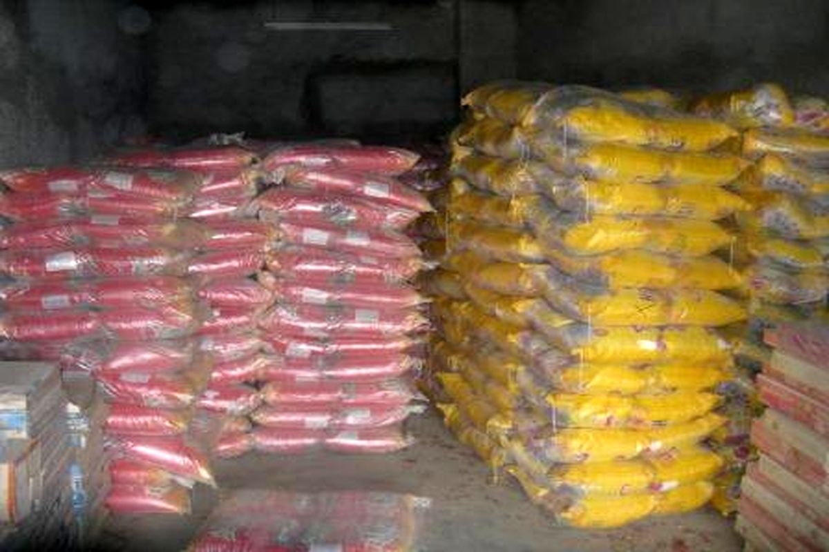 کشف ۲۳ تن برنج قاچاق در بندرخمیر