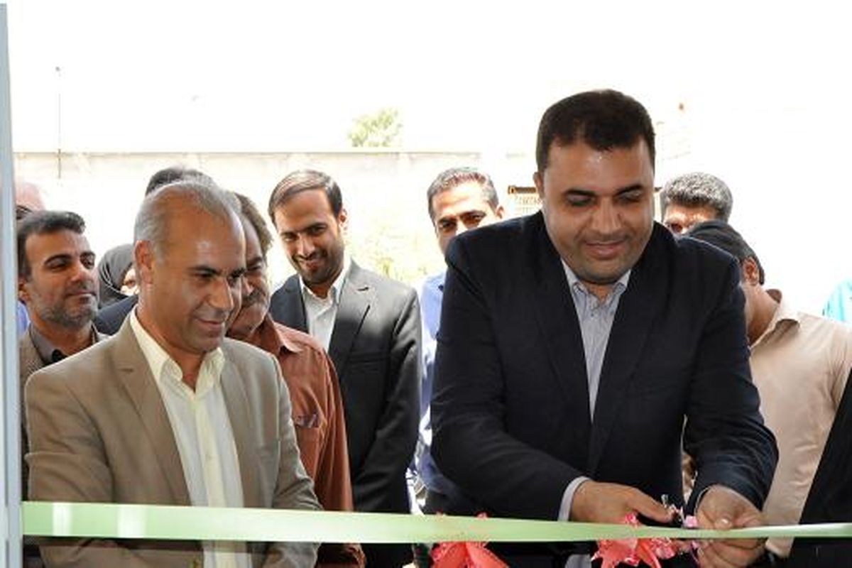 ساختمان اتاق اصناف واتحادیه های صنفی شهرستان حاجی آباد افتتاح گردید