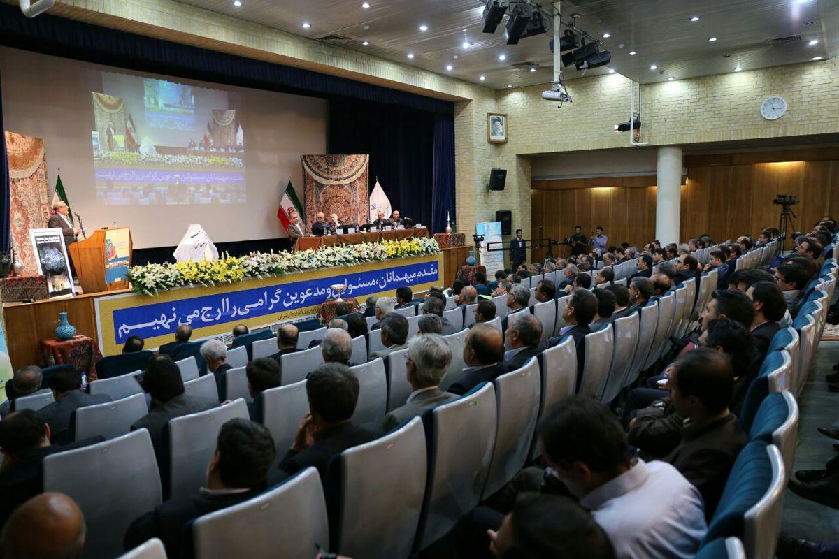 نشست مشترک شوراهای برنامه‌ریزی منطقه دو کشور در تبریز برگزار شد