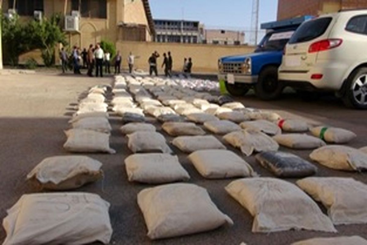 کشف ۳.۵ تن مواد افیونی در عملیات پلیس کرمان