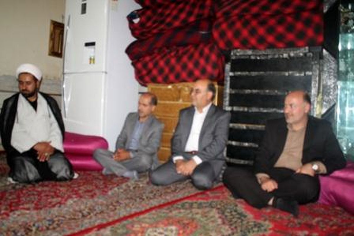 دیدار فرماندار با خانواده های تحت پوشش کمیته امداد امام خمینی (ره) قدس