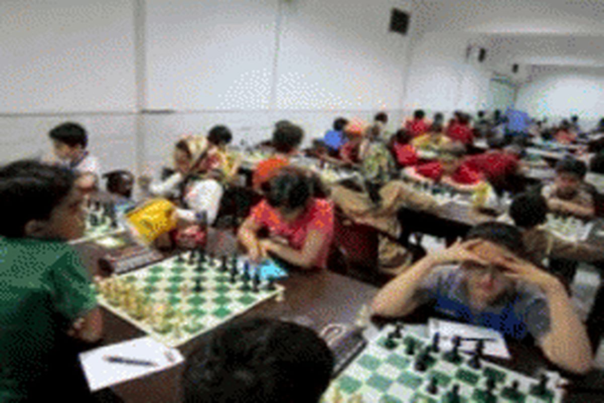 ادامه رقابتهای شطرنج قهرمانی رده های سنی گیلان در رشت