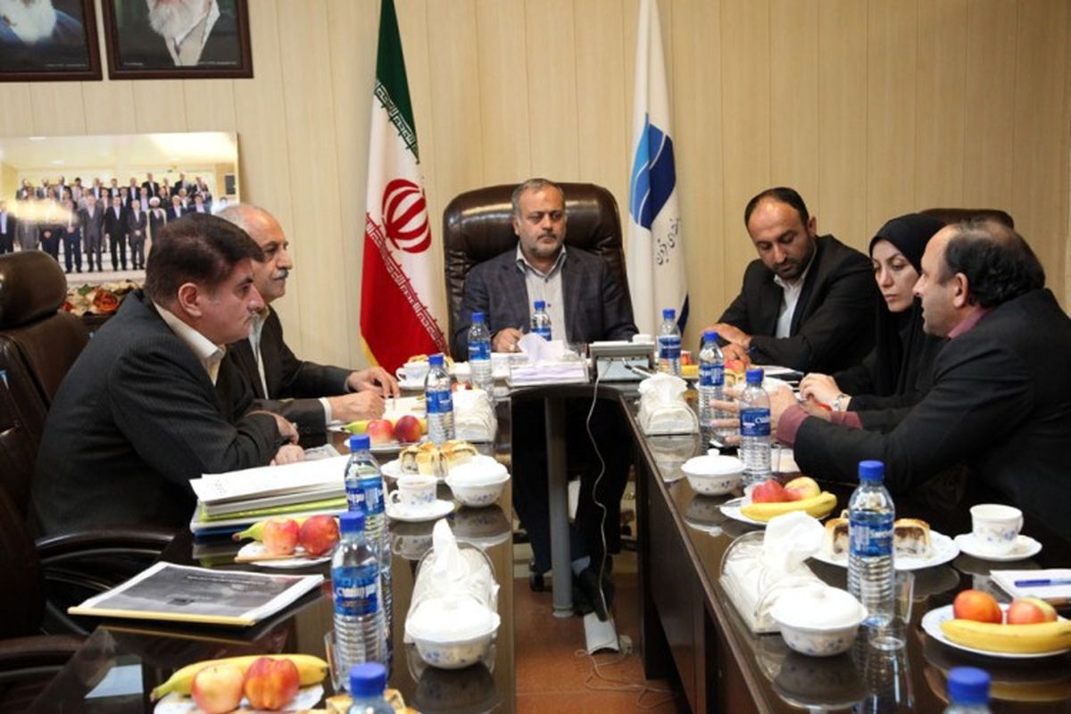 مسوولان آب منطقه ای با نمایندگان قزوین دیدار کردند