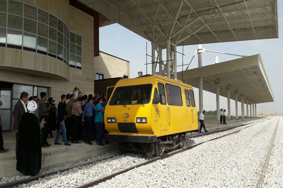 حمل و نقل آذربایجان غربی باید گسترش یابد