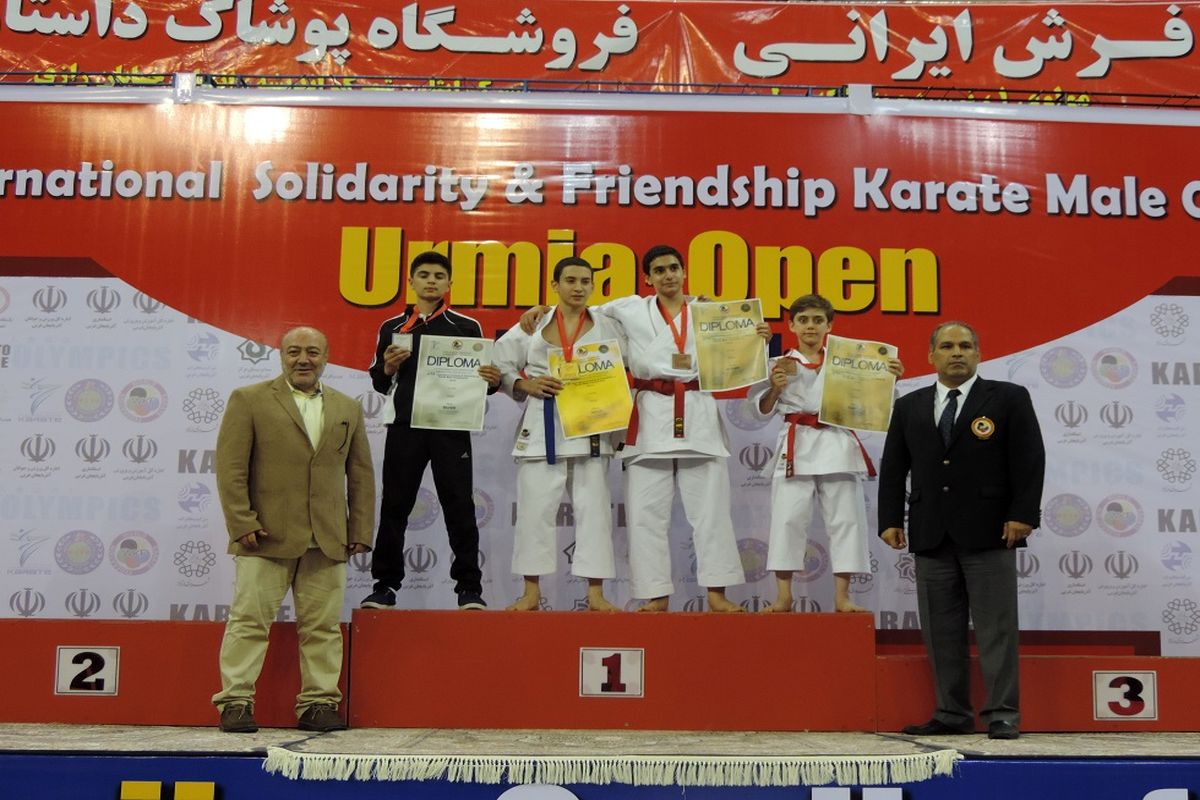 عناوین برتر مسابقات کاراته وحدت و دوستی در روز نخست به ایران رسید