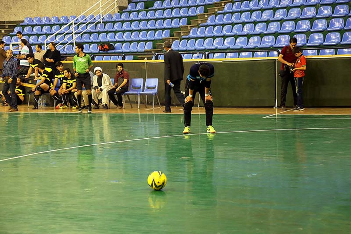 برگزاری مسابقات ۳ جانبه فوتسال جام خبرنگار در ارومیه