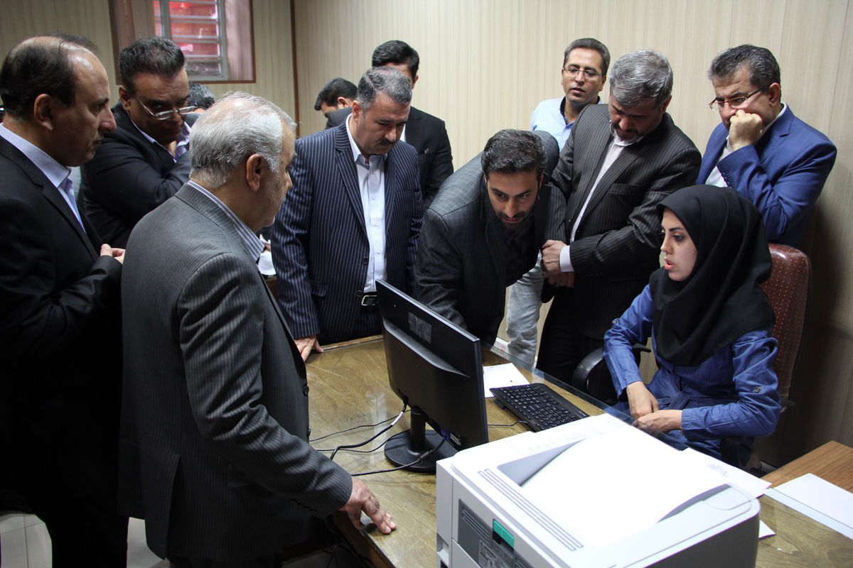 آغاز اجرای طرح ابلاغ الکترونیک در استان فارس