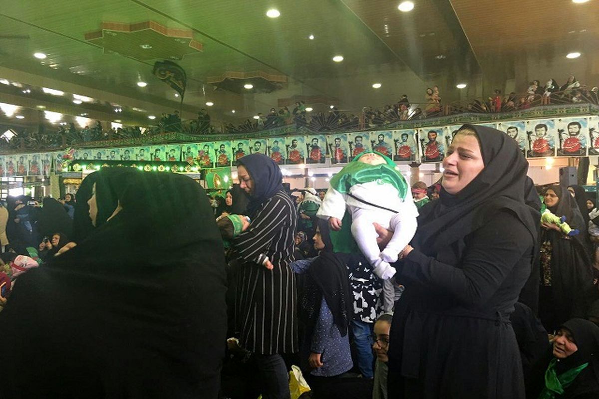 همنوایی لالایی مادران در حسینیه ثارالله قائمشهر + عکس