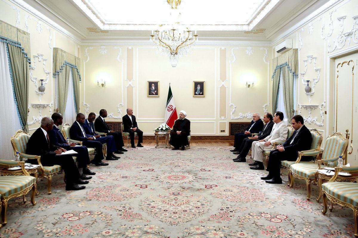 توسعه و تحکیم روابط با کشورهای آفریقایی از اصول سیاست خارجی ایران است/آمادگی تهران برای مشارکت در طرح های توسعه ای ساحل عاج