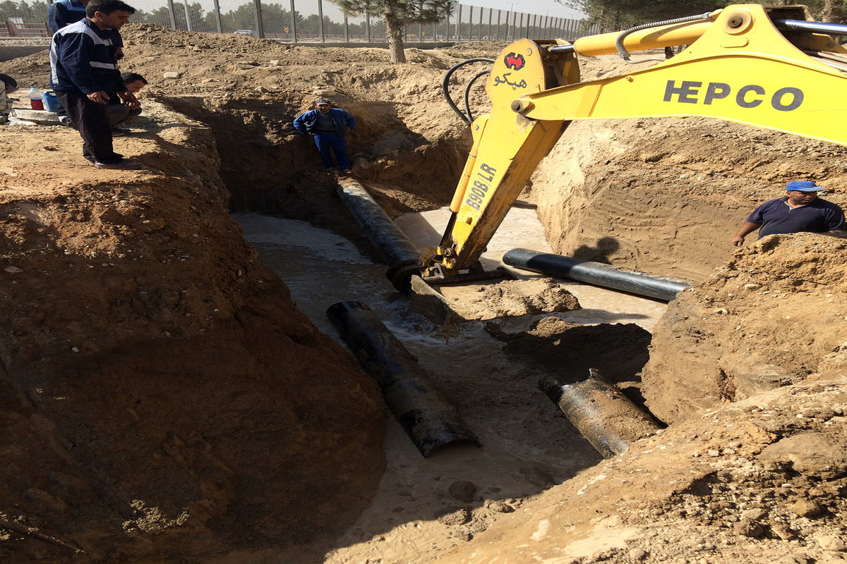 خطوط انتقال آب معارض متروی تهران جا به جا شد