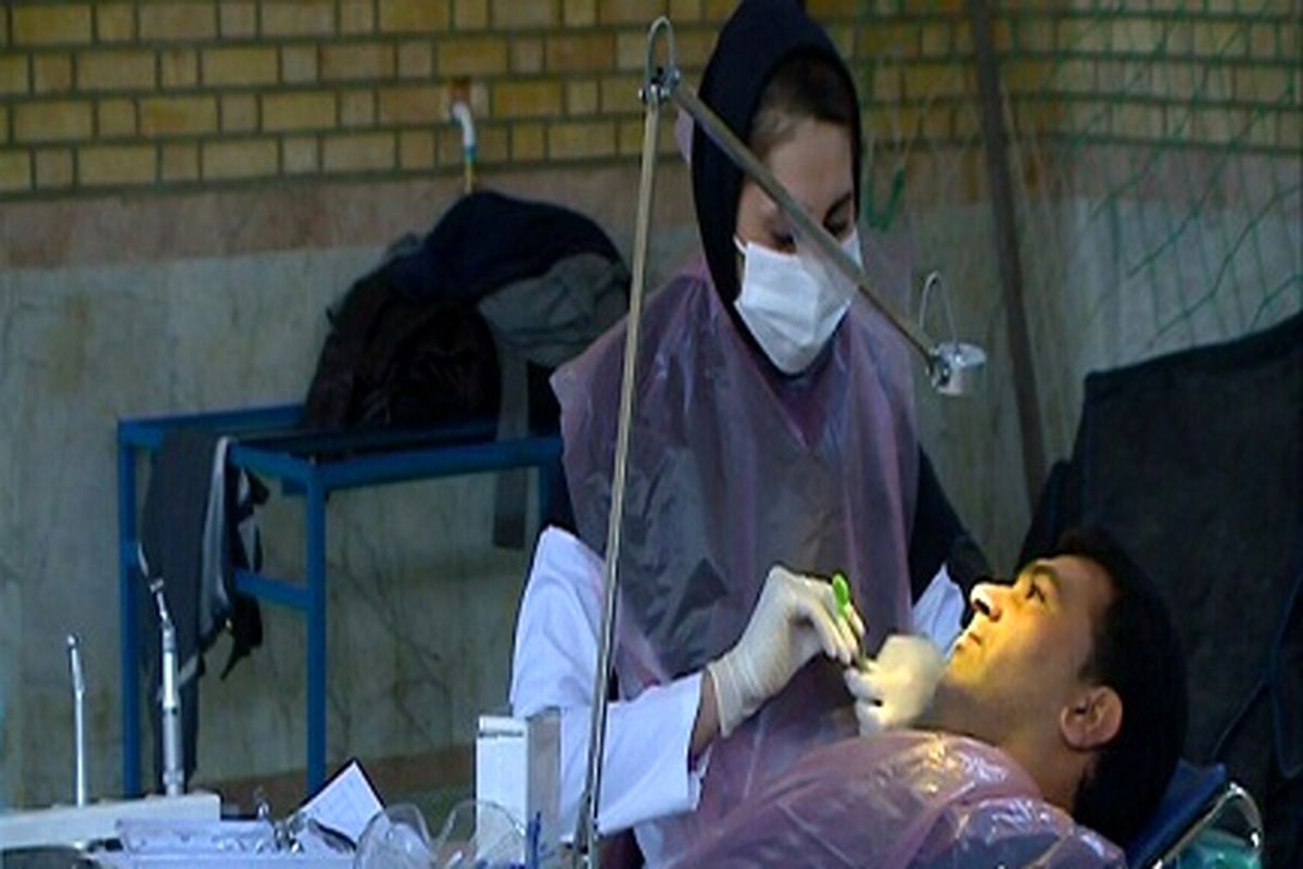 اعزام گروه دندانپزشکی به مناطق کم برخوردار