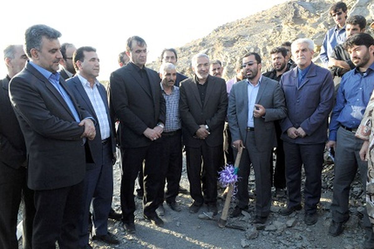 آغاز عملیات اجرایی بند سنگی ملاتی روستای قلعه میرزا علی شهرستان بروجرد