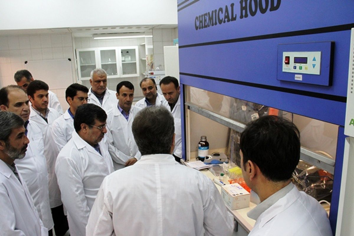 استاندار قزوین از آزمایشگاه مرجع کنترل کیفی موادغذایی بازدید کرد