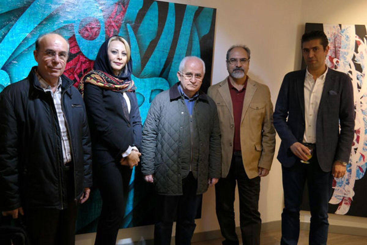 نمایش نقاشی‌خط‌های علی شیرازی در استانبول