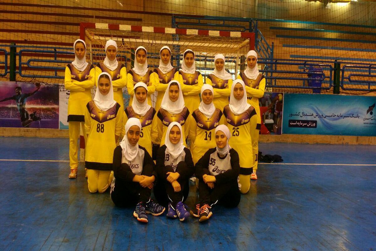 تیم البرز بدون قرارداد مالی در لیگ برتر هندبال/ امیدواری کادر فنی به حفظ سهمیه