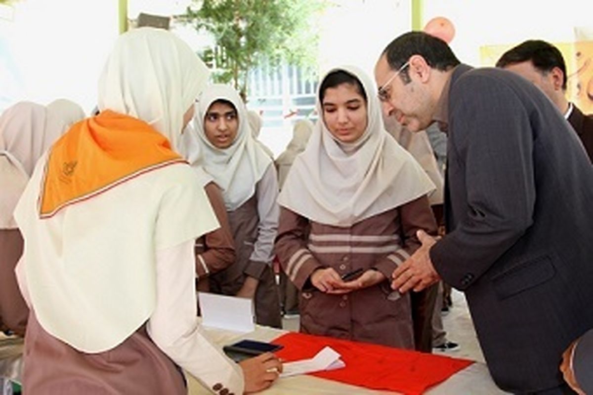 رقابت ۲۵۰هزار دانش آموز هرمزگانی در انتخابات شوراهای دانش آموزی