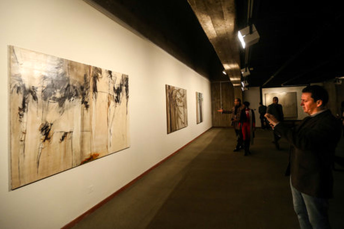 نمایش آثار هنرمندان مدرن ایران و عرب در موزه هنرهای معاصر