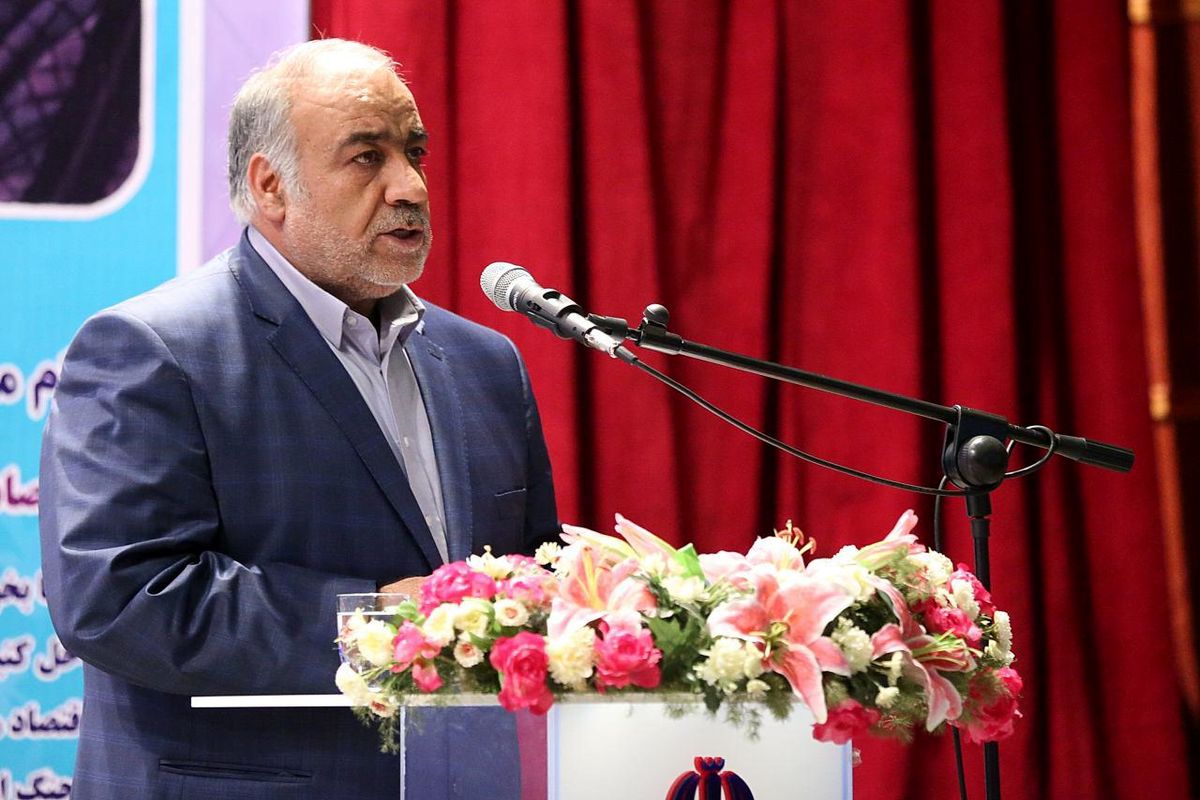 سیل هزار و ۸۰۰ میلیارد تومان خسارت به استان وارد کرده است/در واگذاری پروژه ها با کسی همسویی نداریم