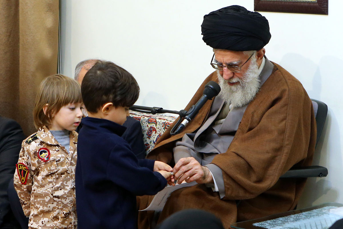 با این ستاره‌ها