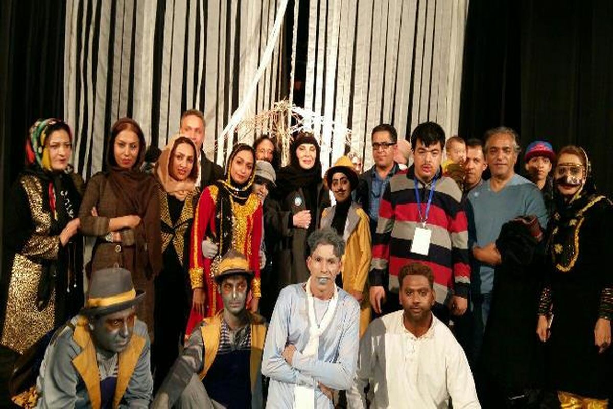 درخشش هنرمندان هرمزگان در اصفهان