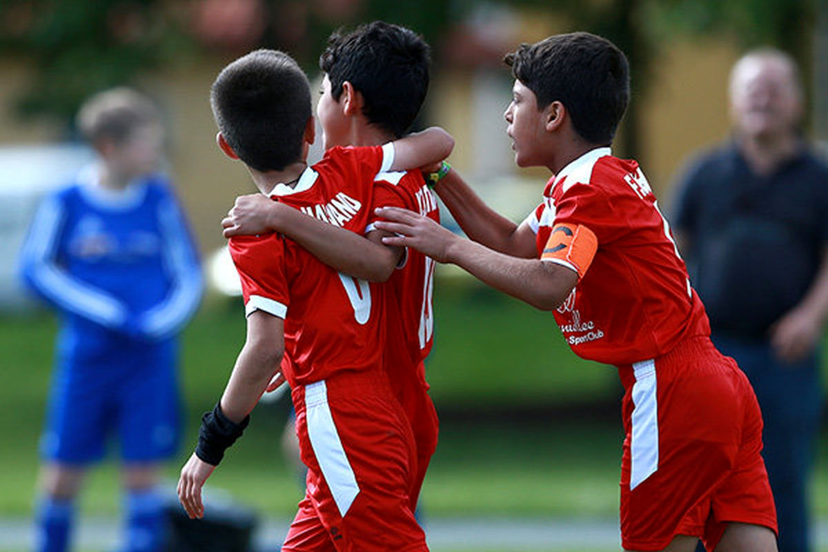 پیروزی آکادمی کیا در روز برفی