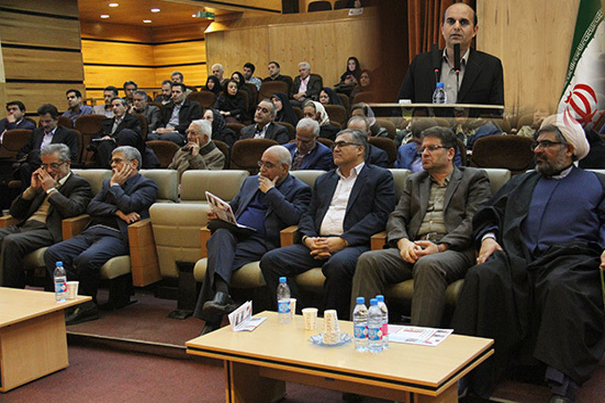 همایش معرفی اسناد تاریخی آموزش و پرورش استان کرمان در سازمان اسناد ملی کشور برگزار شد