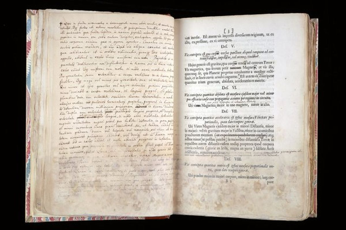 کتاب «نیوتون» ۳.۷ میلیون دلار فروخته شد