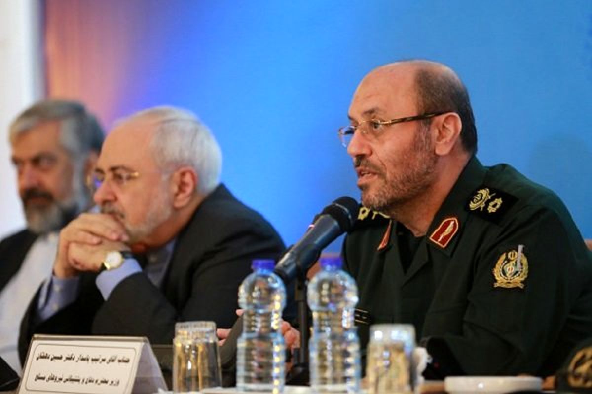 ورود همزمان وزرای خارجه و دفاع ایران به مسکو